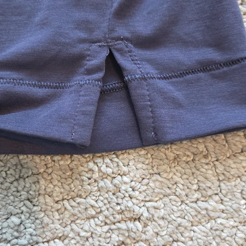 EUC Old Navy Active Men's T-Shirt - Picture 5 of 6